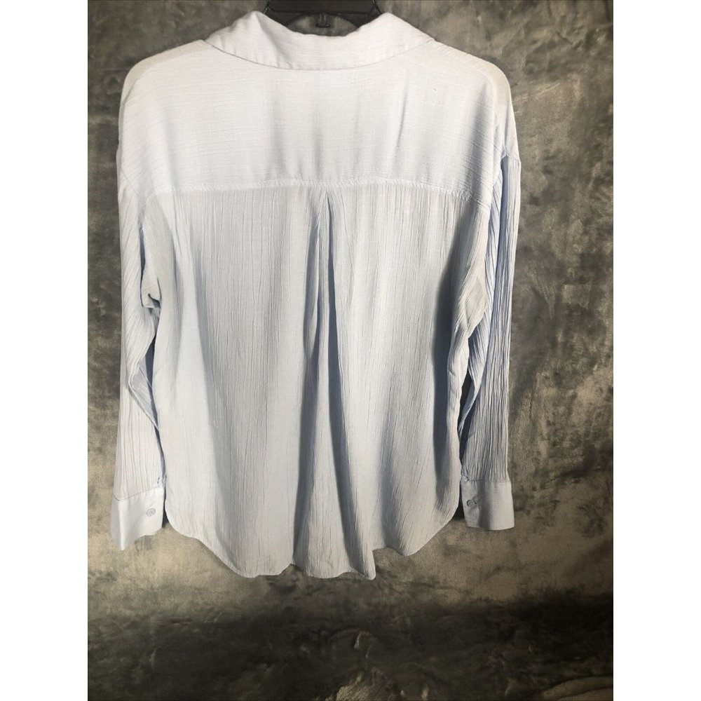 H&M Shirt Button Down Women’s Long Sleeve Light Blue Blouse Adult Size 2  40-42 - Picture 9 of 14